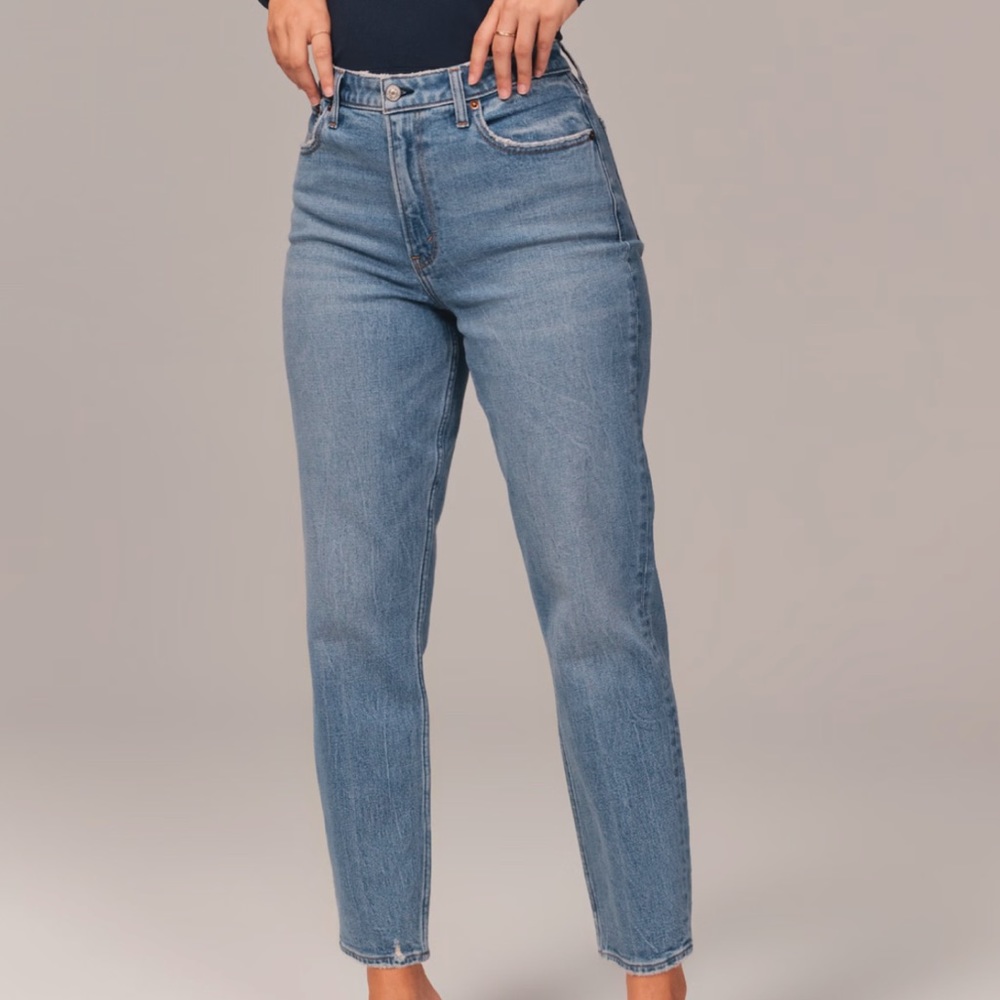 Abercrombie and Fitch Curve Love Mom Jeans